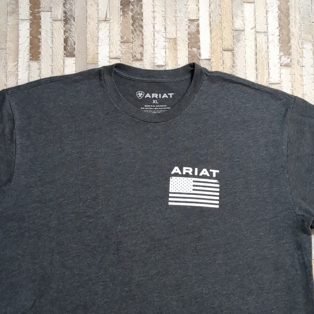Ariat Men's Size XL Freedom Flag Short Sleeve Charcoal Gray T-Shirt - Picture 4 of 6